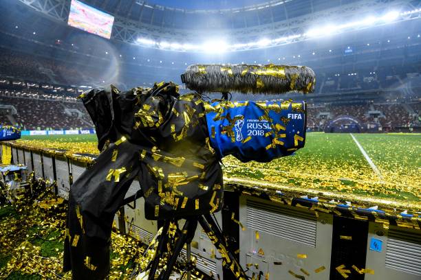 育环境中 育环境中