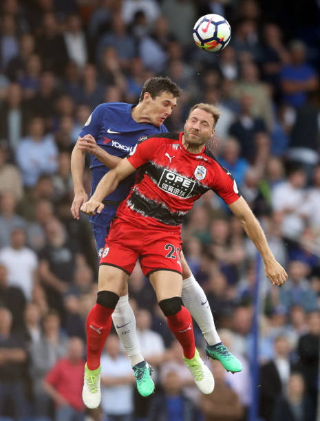 季能给他们 季能给他们