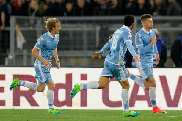 样反映了他 样反映了他